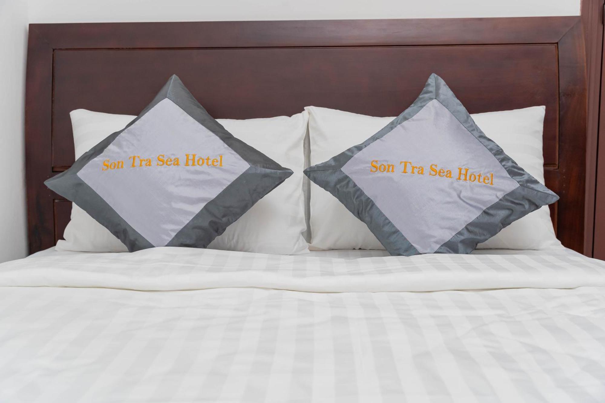 Sontra Sea Hotel Дананг Экстерьер фото
