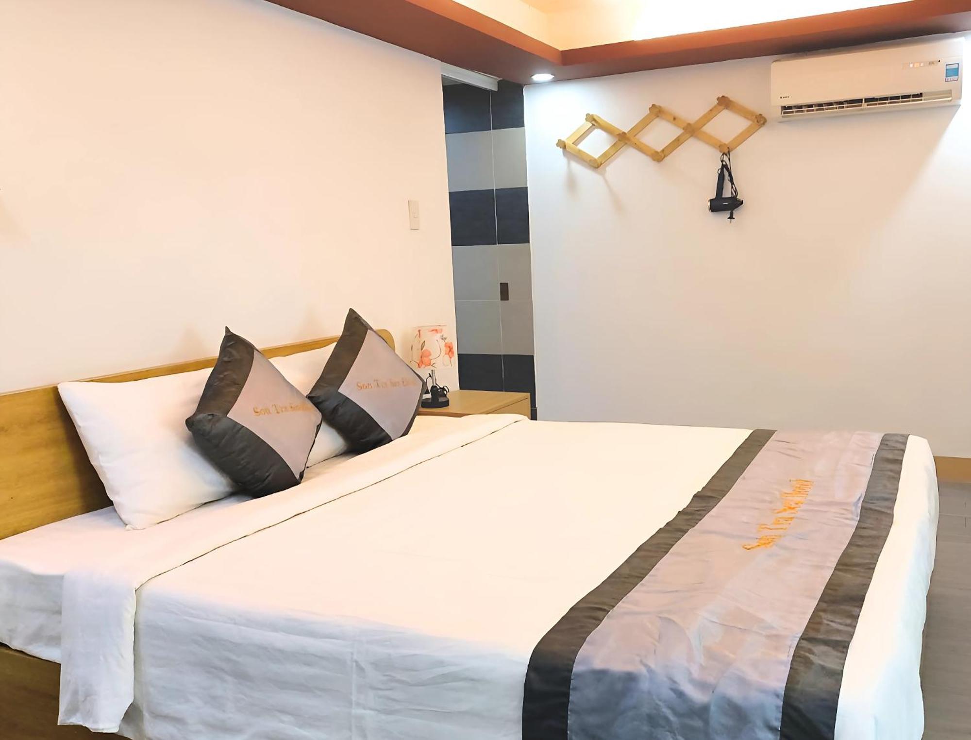 Sontra Sea Hotel Дананг Экстерьер фото