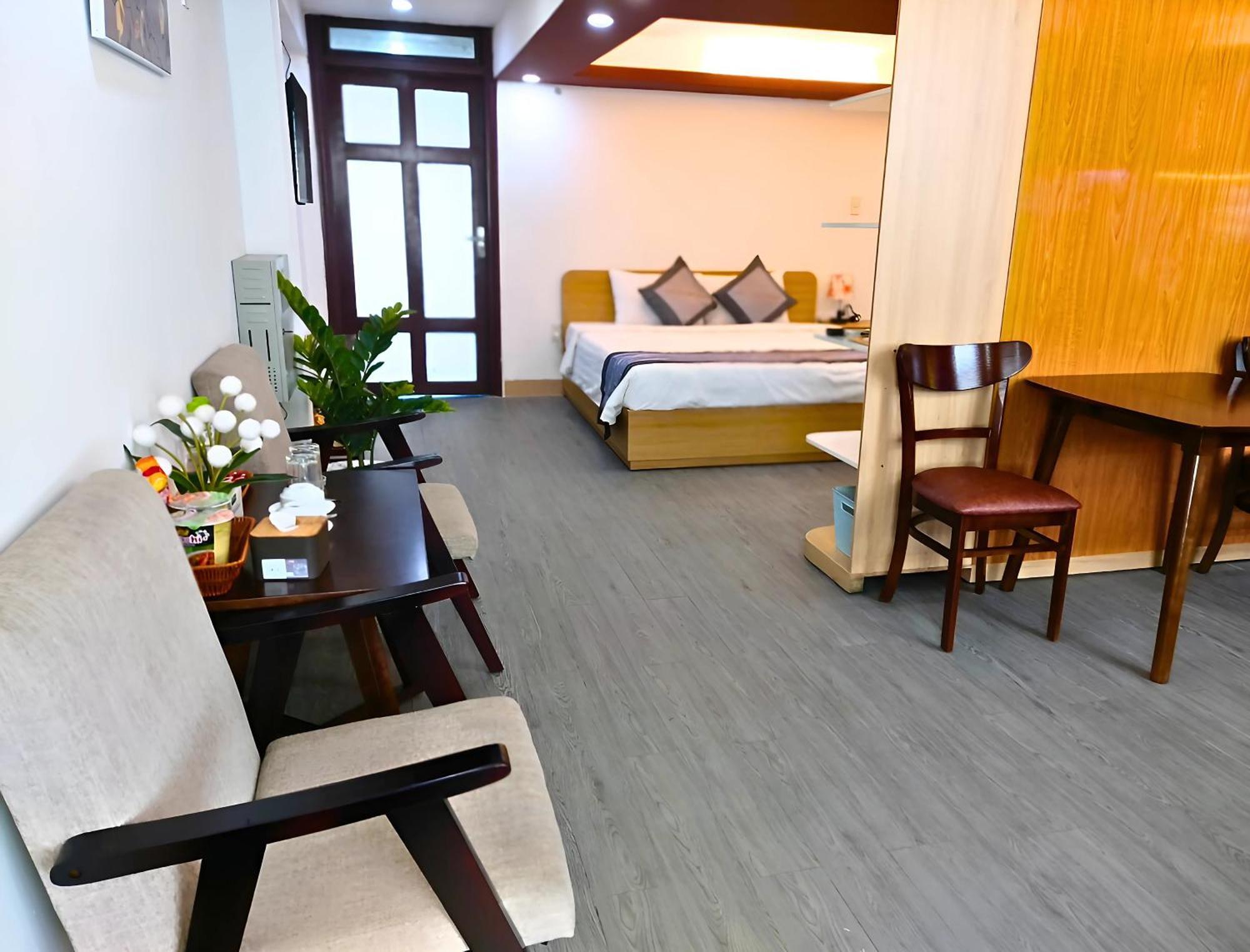 Sontra Sea Hotel Дананг Экстерьер фото