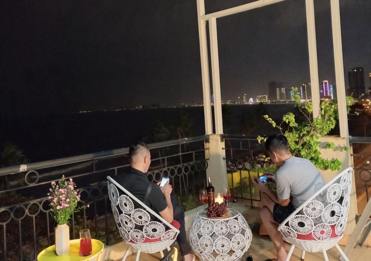 Sontra Sea Hotel Дананг Экстерьер фото
